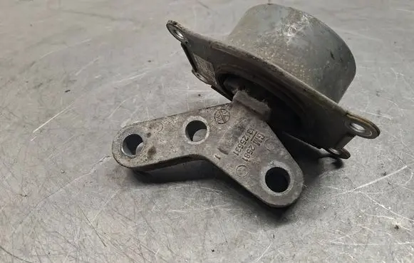 Opel Signum Engine mount bracket 13125631 13159996