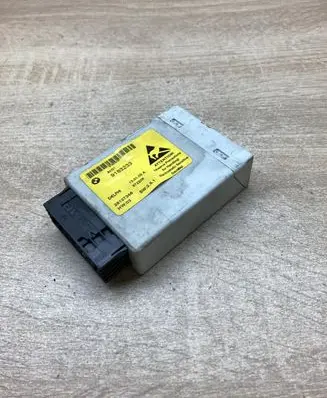 BMW 5 E60 E61 Center console control module 9183233