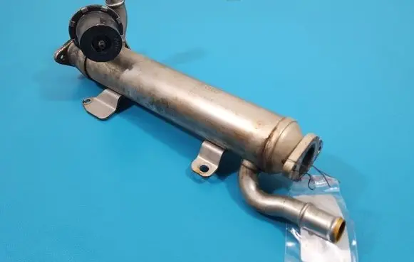 Skoda Octavia Mk2 (1Z) EGR valve cooler 03L131512B IMPRK1526864