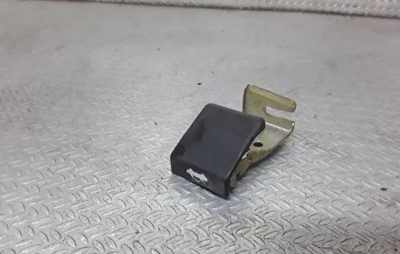 Opel Frontera A Engine bonnet (hood) release handle