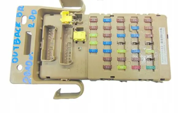 Subaru Outback Fuse module 82201AJ000