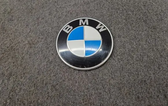 BMW 2 F45 Manufacturer badge logo/emblem 7288752
