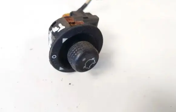 Ford Focus Wing mirror switch 93bg17b676ba