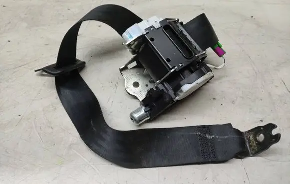 Volvo XC60 Rear seatbelt 34024994D