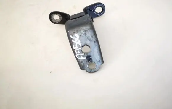Honda Insight Front door upper hinge