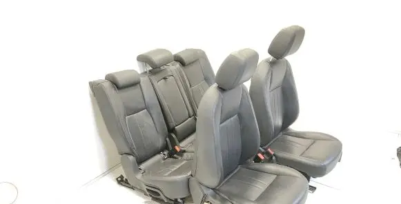 Land Rover Discovery Sport Seat set 