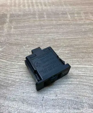 BMW 5 E39 Headlight level height control switch 8360460 259160B