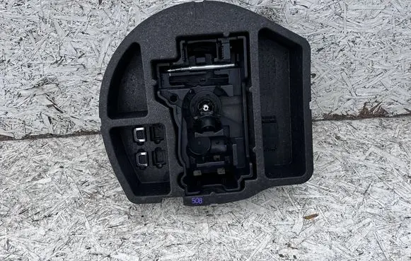 Peugeot 508 II Tool box 9829276380