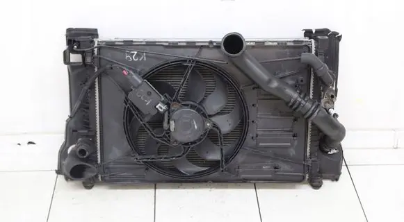 Volvo V70 Radiator set 