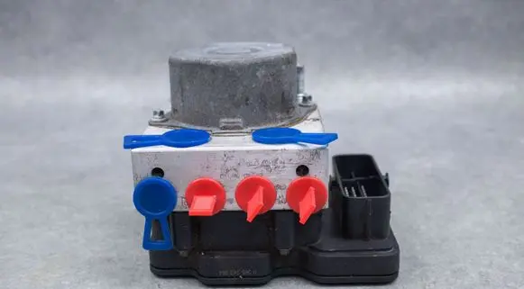 Toyota Aygo AB40 ABS Pump 445400H030 445400H030X3