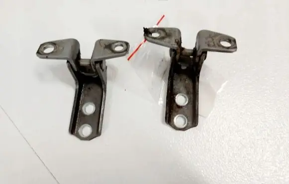 Mitsubishi ASX Front door hinge set 