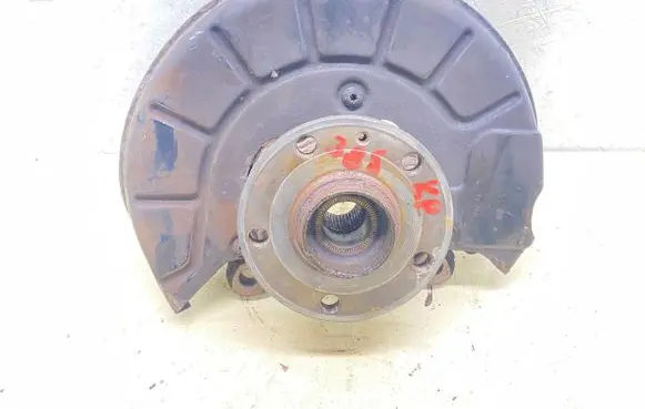Volkswagen Caddy Front wheel hub 1K0615311