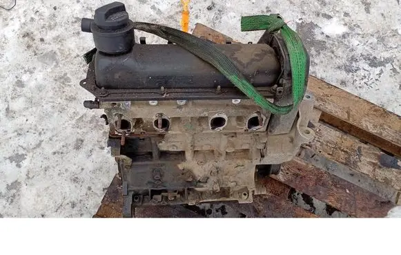 Volkswagen Golf IV Engine AQY