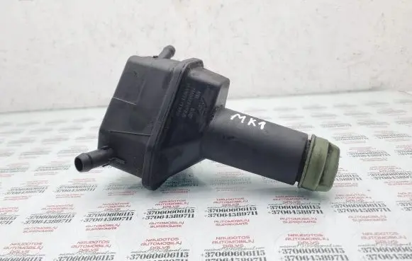 Seat Alhambra (Mk1) Power steering fluid tank/reservoir 7M0422372A