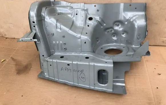 Hyundai Tucson JM Front bodywork piece 645022E010