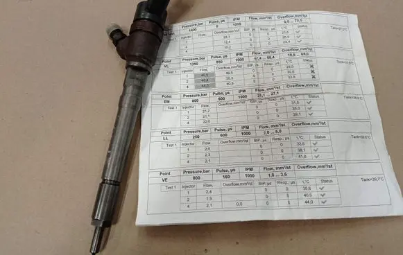 Hyundai Tucson JM Fuel injector 3380027010 0445110064