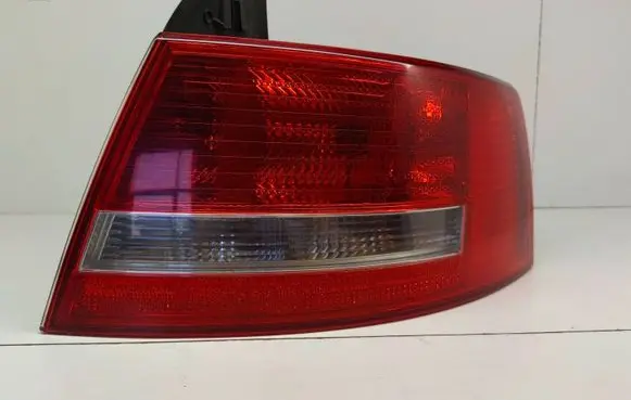 Audi A6 S6 C6 4F Rear/tail lights 4F5945096D 738012