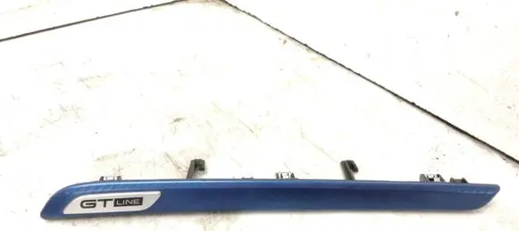 Renault Megane IV Front door card panel trim 684123581R M0U022007