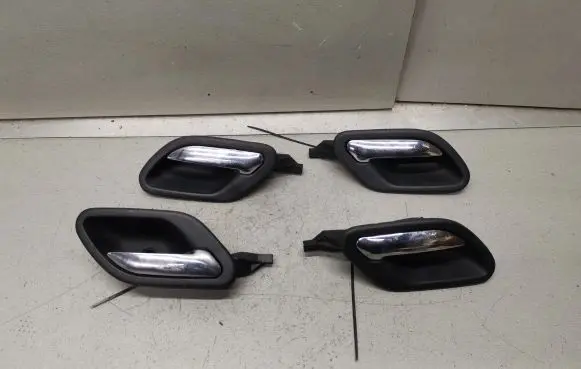 BMW 5 E39 Front door interior handle 8226050 8125514