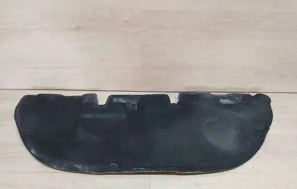 Toyota Yaris Engine bonnet/hood sound/heat insulation 