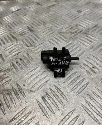 Toyota RAV 4 (XA30) Vacuum valve 258600r010