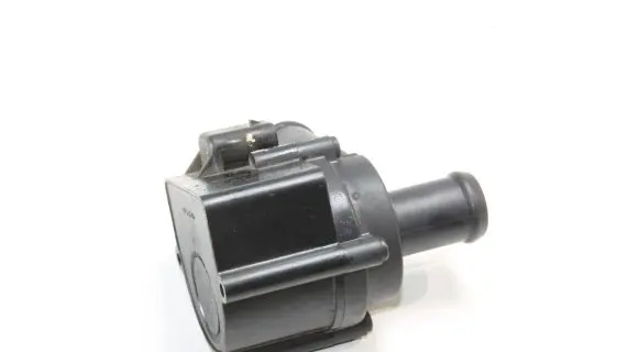 Ford Fusion Water pump 515452020