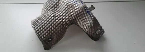 Hyundai Ioniq Heat shield in engine bay 