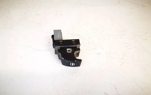 Volkswagen PASSAT B6 Electric window control switch