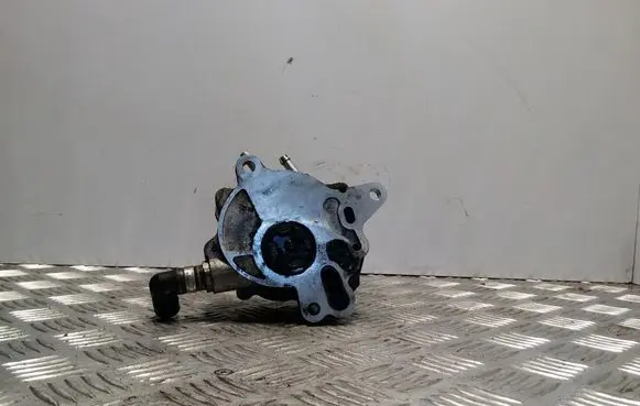 Audi A6 S6 C6 4F Vacuum pump 03G145209C