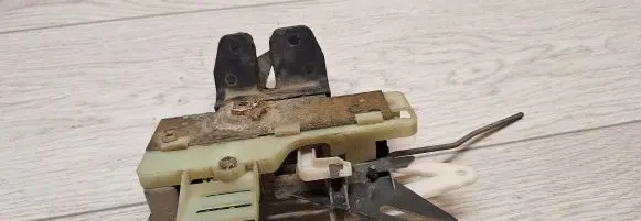 Volvo V70 Tailgate/trunk/boot lock/catch/latch 999066622001 6030