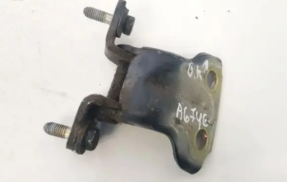 Volvo S40, V40 Rear door lower hinge sr1