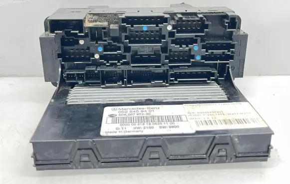Mercedes-Benz C W203 Fuse box set 0025459401 5DK00797330
