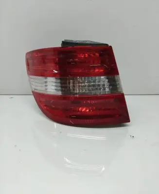 Mercedes-Benz B W245 Rear/tail lights A169820