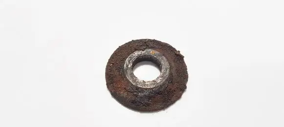 Coil spring mount