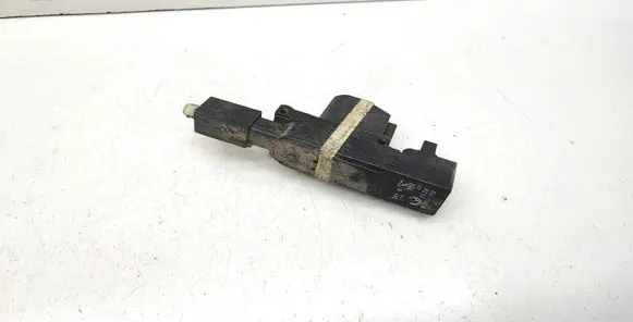 BMW 5 E34 Fuel tank cap lock 8350182 51268350182