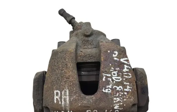 Volvo V40 Front brake caliper 31341487