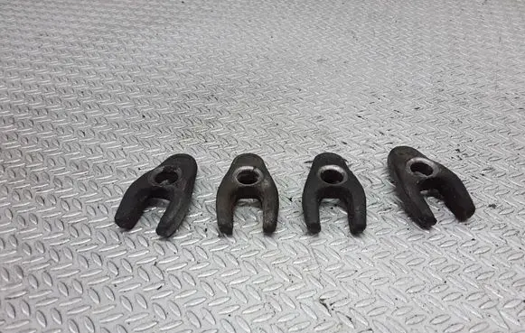 Renault Laguna II Fuel Injector clamp holder