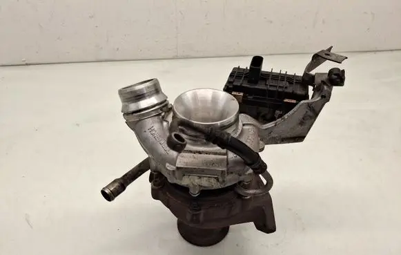 BMW 3 F30 F35 F31 Turbo 8514664