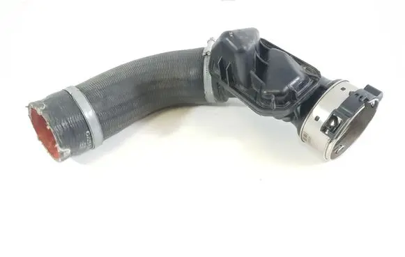 Volvo S60 Air intake hose/pipe 31657763