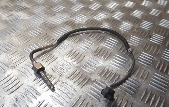 Mercedes-Benz ML W166 Exhaust gas temperature sensor A0009056804