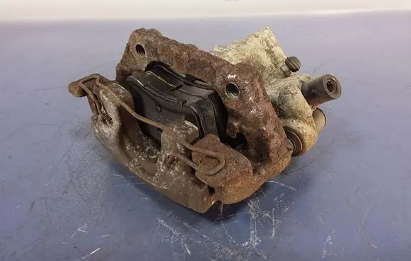 Renault Megane II Front brake caliper