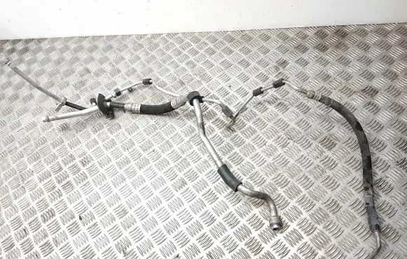 Audi A4 S4 B6 8E 8H Air conditioning (A/C) pipe/hose 8E1260712K