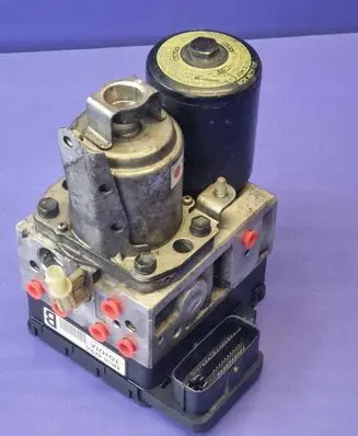 Toyota Prius (XW20) ABS Pump 4451047050