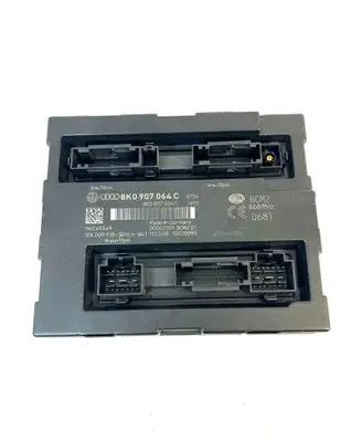 Audi A4 S4 B8 8K Comfort/convenience module 8K0907064C