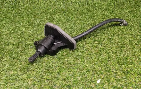 Ford Fiesta Clutch master cylinder XS617A543AA
