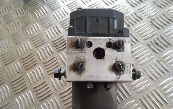 KIA Sorento ABS Pump 0265216928 589103E310 0273004660