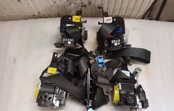 Hyundai Ioniq Set of seat belts
