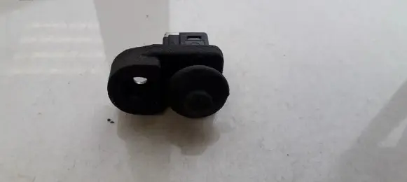 Nissan Note (E12) Front door sensor 