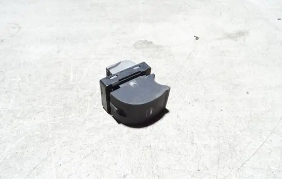 Audi A4 S4 B7 8E 8H Electric window control switch 8E0959855