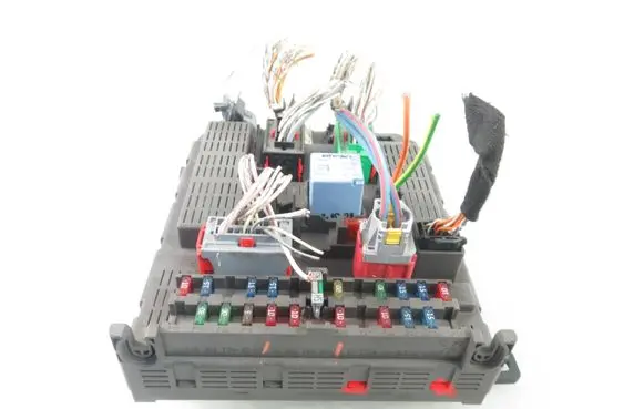 Citroen C5 Central body control module 9646226880